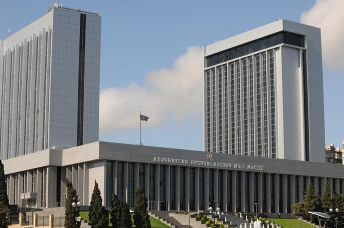 Азербайджанские парламентарии отказались от визита в Москву из-за задержаний в Екатеринбурге